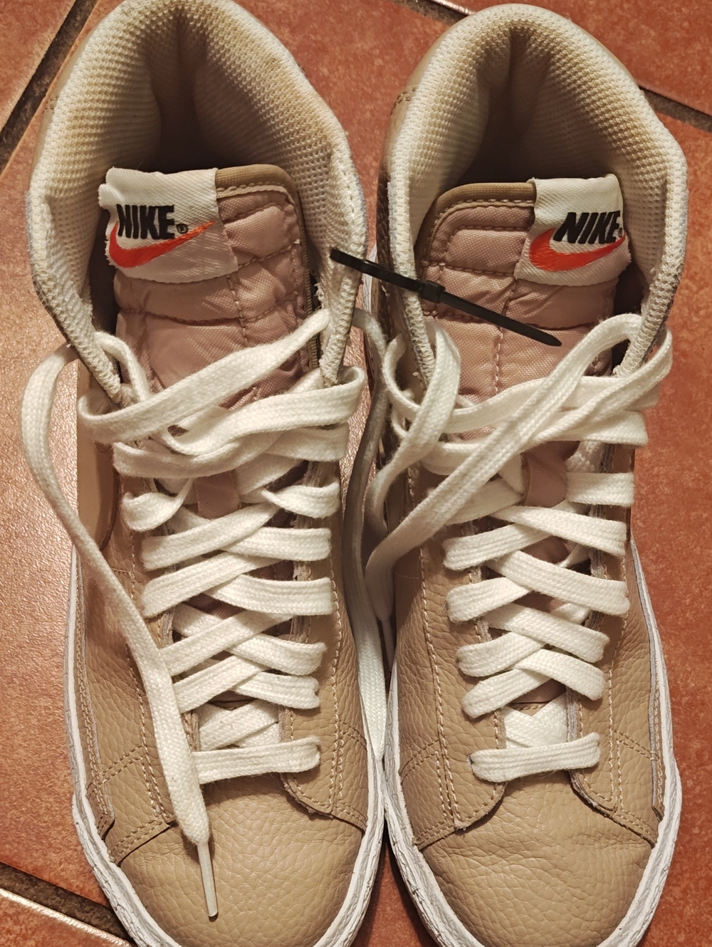 Nike Youth High-Top Sneakers in Beige, White and Orange